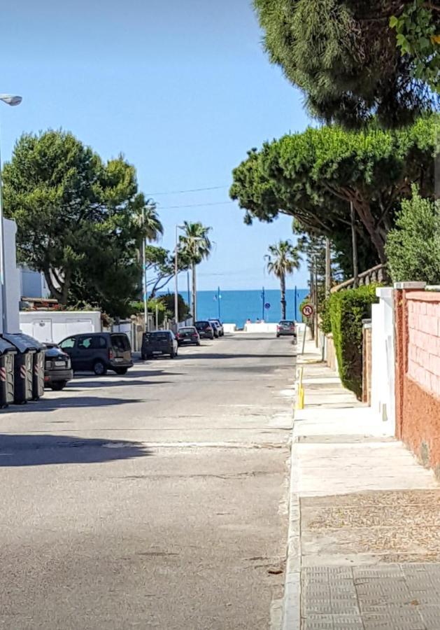 奇克拉纳－德拉弗龙特拉Adosado En Playa De La Barrosa, Casa Carlota公寓 外观 照片
